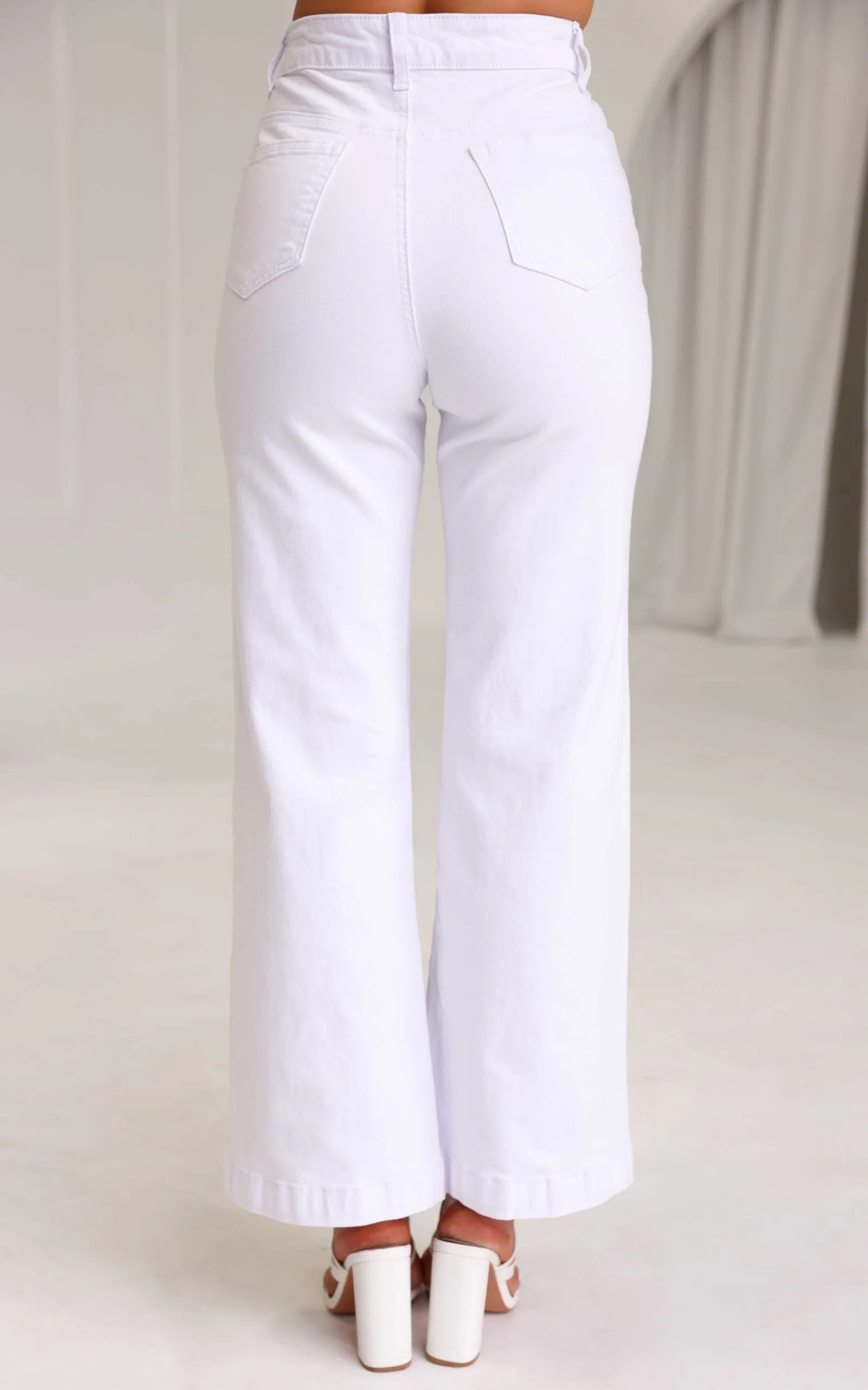 Fiolla Wide Leg Jeans - White