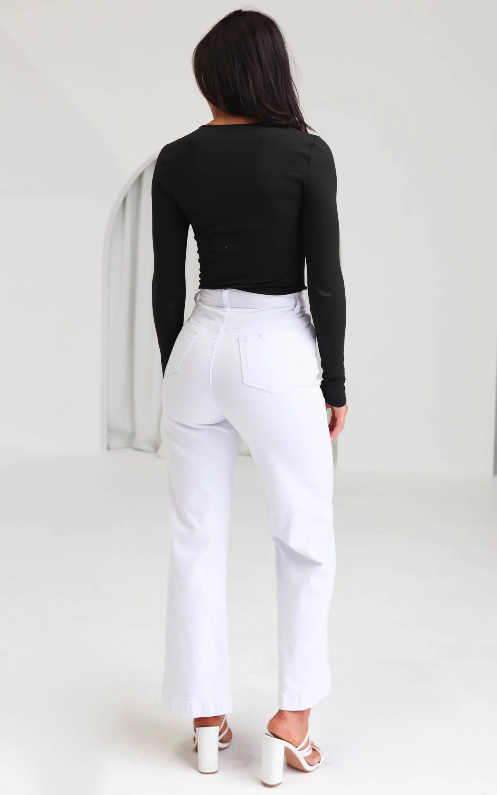 Fiolla Wide Leg Jeans - White