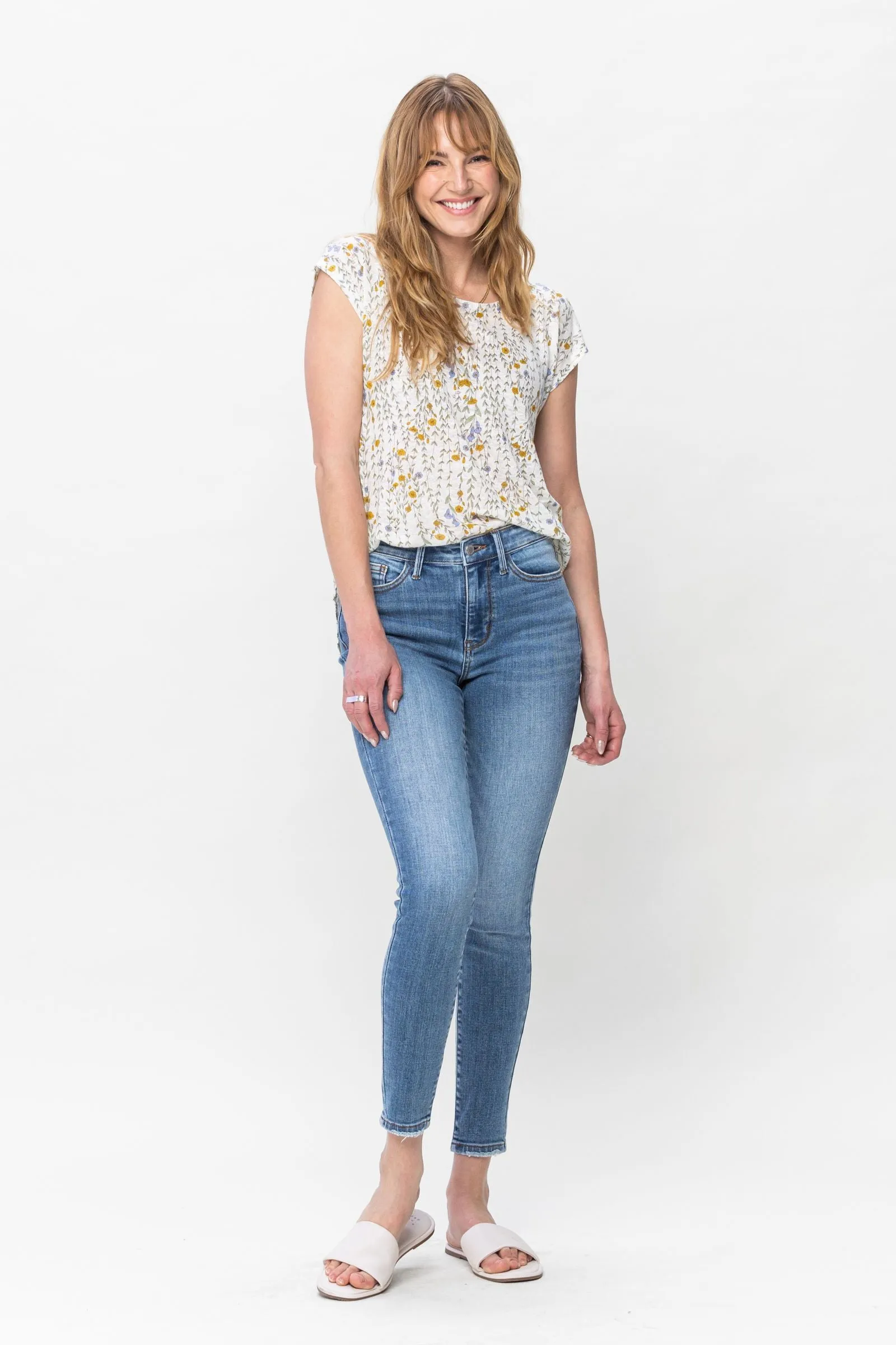 Judy Blue Mid Rise Vintage Skinny Denim 82548