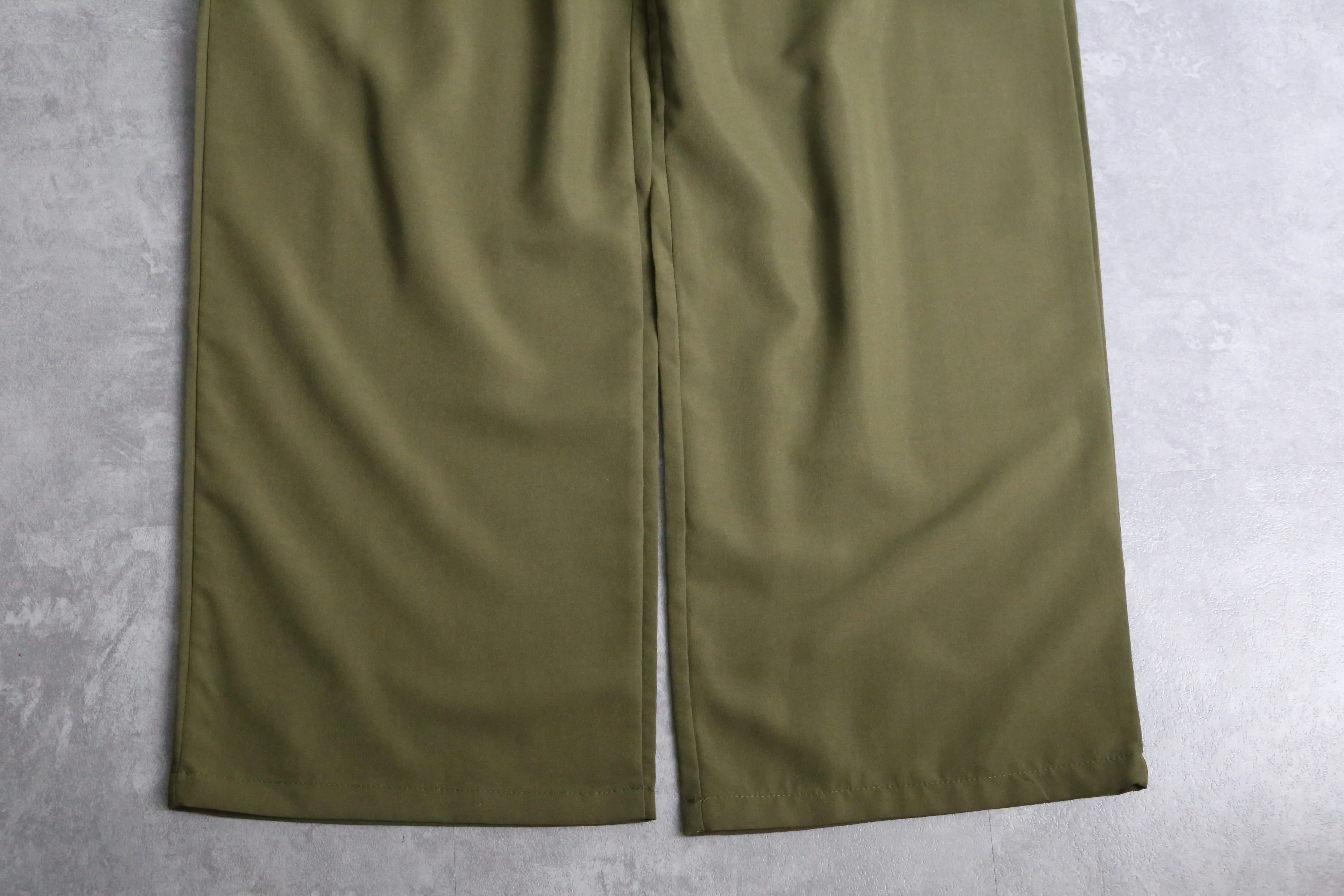 khaki easy cargo pants