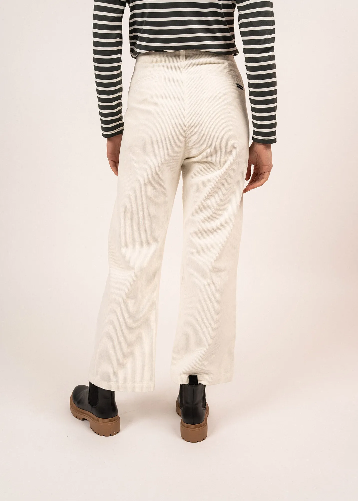 Tess Velvet Trousers - straight cut (BLANC D'HIVER)