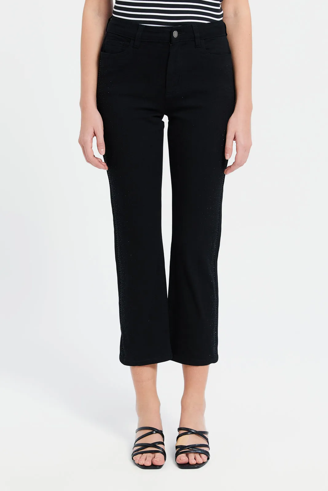 Women Black Straight Fit Jeans